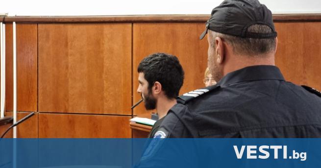 Оставиха в ареста 20-годишния Валентин Вичев, обвинен, че е пребил