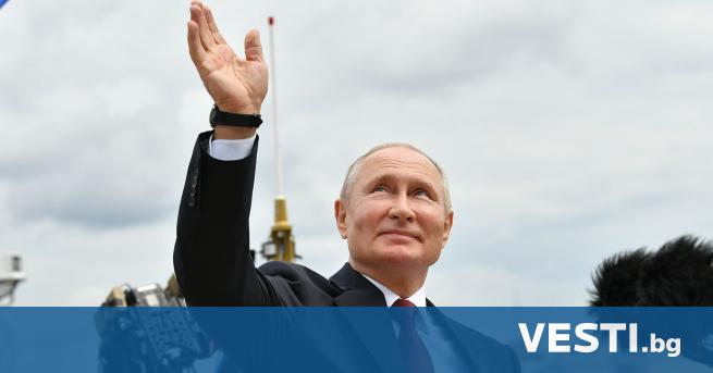Р уски съд осъди критичен към руския президент Владимир Путин