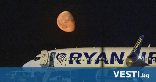 Г ерманската полиция е претърсвала пътнически полет на авиокомпанията "Райънеър"