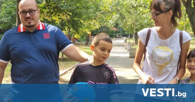 Осемгодишният Георги от Бургас който беше ударен от мълния в