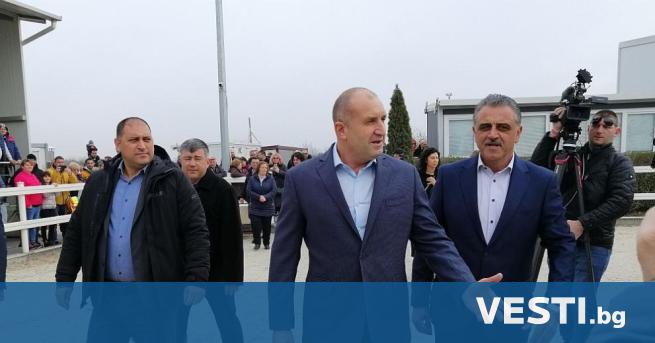 Президентът Румен Радев участва в отбелязването на Тодоровден в пловдивското