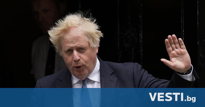 Британският премиер Борис Джонсън заяви пред парламента, че поема "цялата