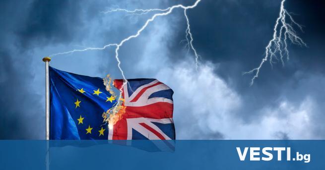class first letter big Е вропейският съюз заплаши да прекрати търговската сделка с Великобритания