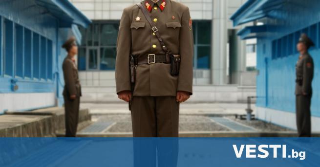 Впродължение на месеци BBC общува тайно с трима севернокорейци живеещи