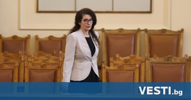 Вицепремиерът по ефективно управление в оставка Калина Константинова заяви в