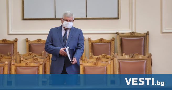 Д епутатите от ГЕРБ СДС отказаха участие от тазсутрешното заседание на