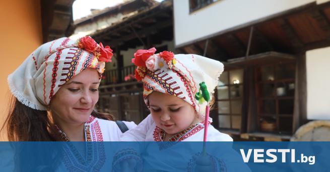 Еньовден е български народен празник, който се чества на 24