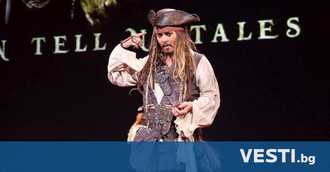 Джони Деп е готов да се завърне в Карибски пирати
