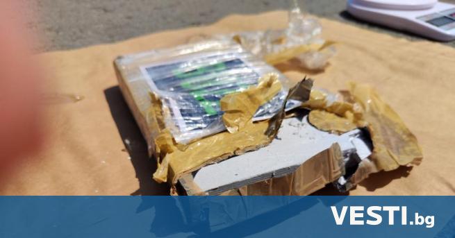Криминалисти от Шумен намериха и иззеха четири килограма кокаин и