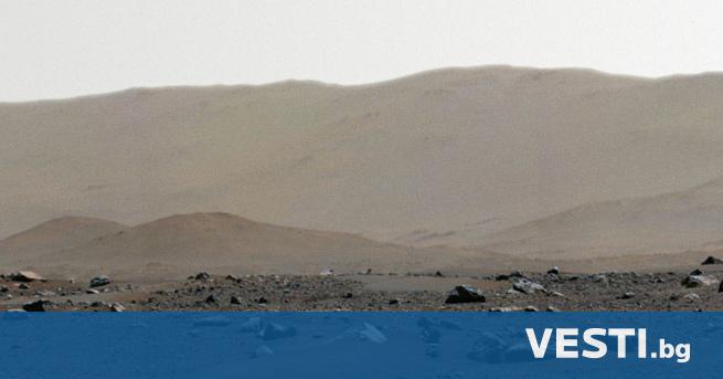class first letter big Н АСА публикува зрелищна панорамна снимка на Марс направена от