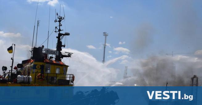При вчерашния ракетен удар по пристанището на Одеса бяха поразени