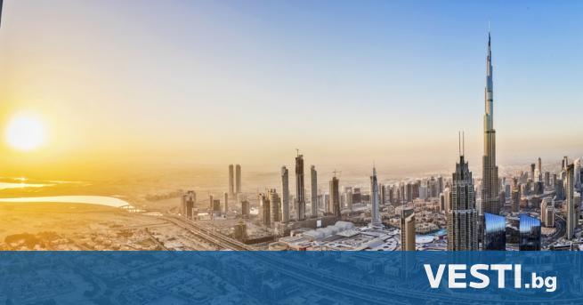 Пожар избухна в 35 етажна сграда в Дубай близо до емблематичния