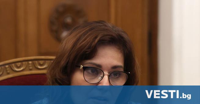 Министърът на здравеопазването проф Асена Сербезова прекрати текущата процедура по