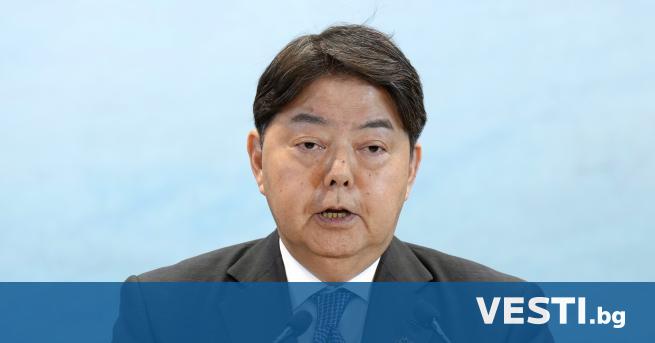 Японският външен министър Йошимаса Хаяши изрази в събота загриженост относно