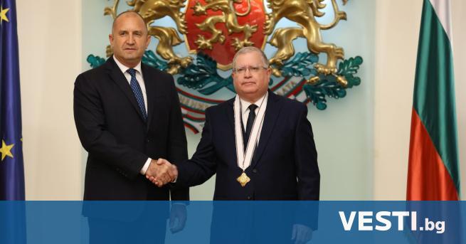 Президентът Румен Радев удостои посланика на Държавата Израел в България