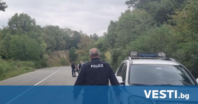 Поредна гонка на полиция с нелегални мигранти в Бургас Преследването