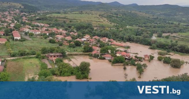 Вкарловските села Богдан и Каравелово които са най засегнати от прииждането