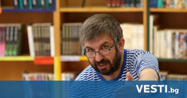 П очина Марин Бодаков поет журналист и преподавател във Факултета