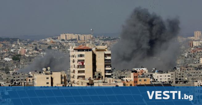 В ивицата Газа рухна 13-етажна жилищна сграда, след като по