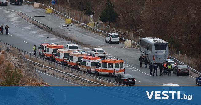 Днешната автобусна катастрофа в България, при която загинаха най-малко 45