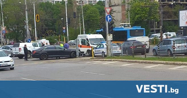 Тежък пътен инцидент на бул Сливница този път по чудо
