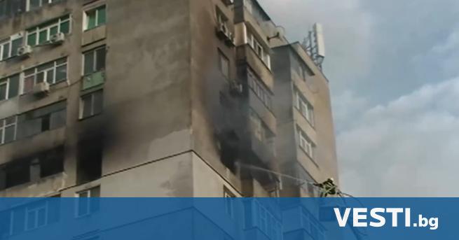 Голям пожар гори в жилищен блок в Шумен съобщава Всички