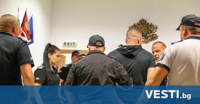 Софийски градски съд разглежда искането на прокуратурата Веско Вълчинов да